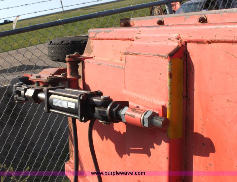 image for item G4740 2000 Schulte XH1500 batwing rotary mower