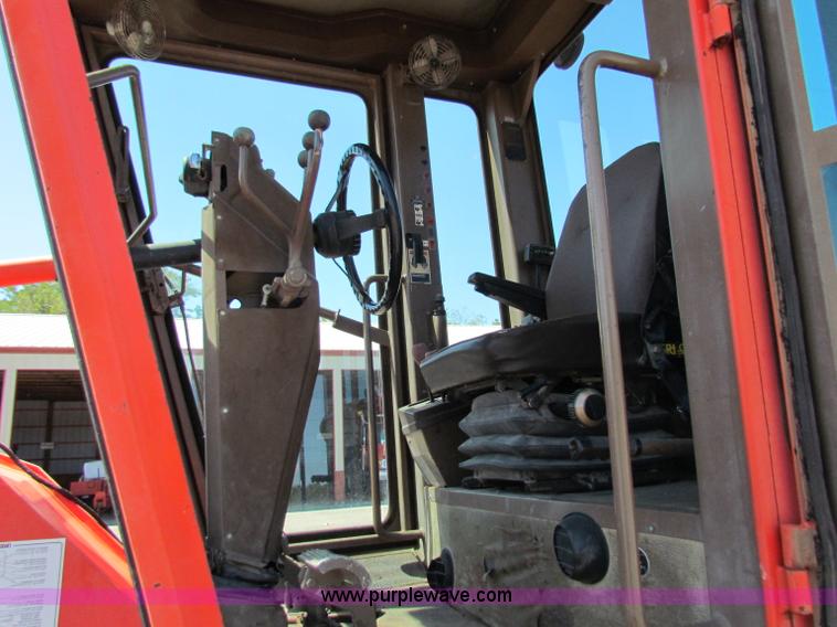 image for item G4764 Champion 710A motor grader