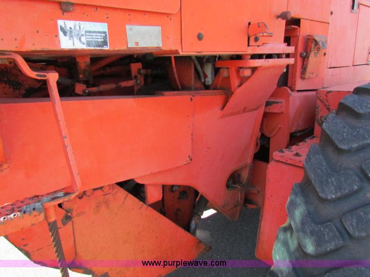 image for item G4764 Champion 710A motor grader