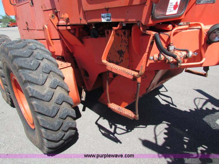 image for item G4764 Champion 710A motor grader