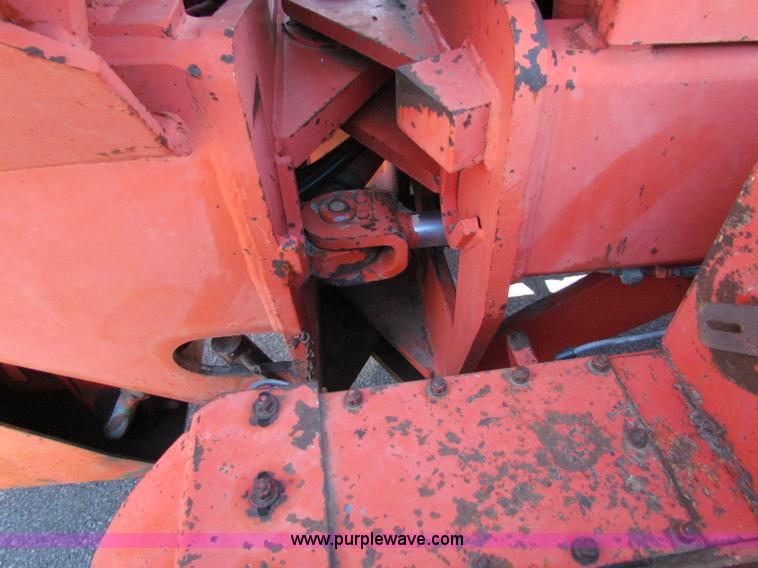 image for item G4764 Champion 710A motor grader