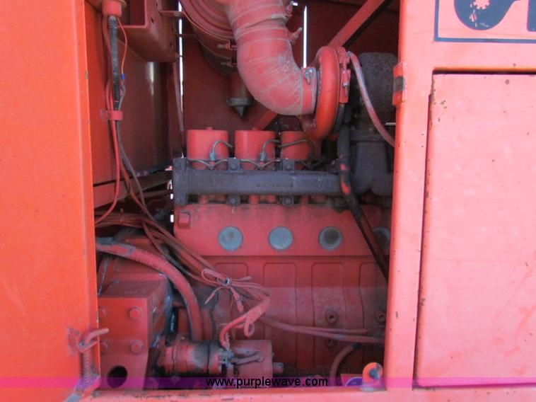 image for item G4764 Champion 710A motor grader