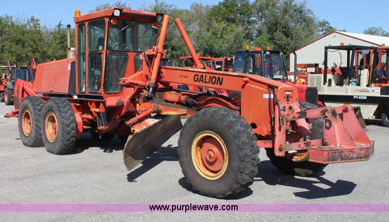 image for item G4765 1996 Galion 830B motor grader