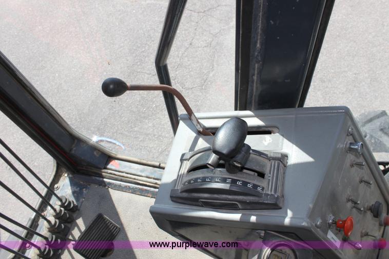 image for item G4765 1996 Galion 830B motor grader