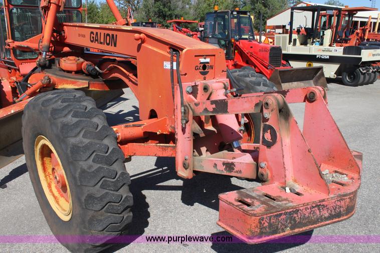 image for item G4765 1996 Galion 830B motor grader