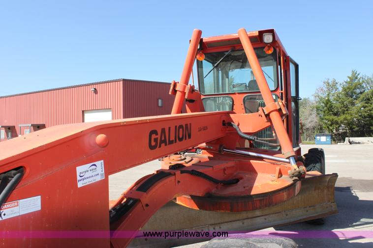 image for item G4765 1996 Galion 830B motor grader