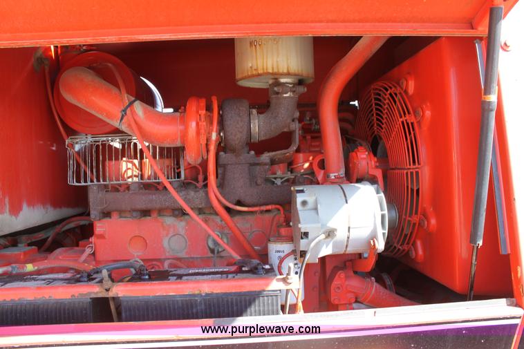 image for item G4765 1996 Galion 830B motor grader