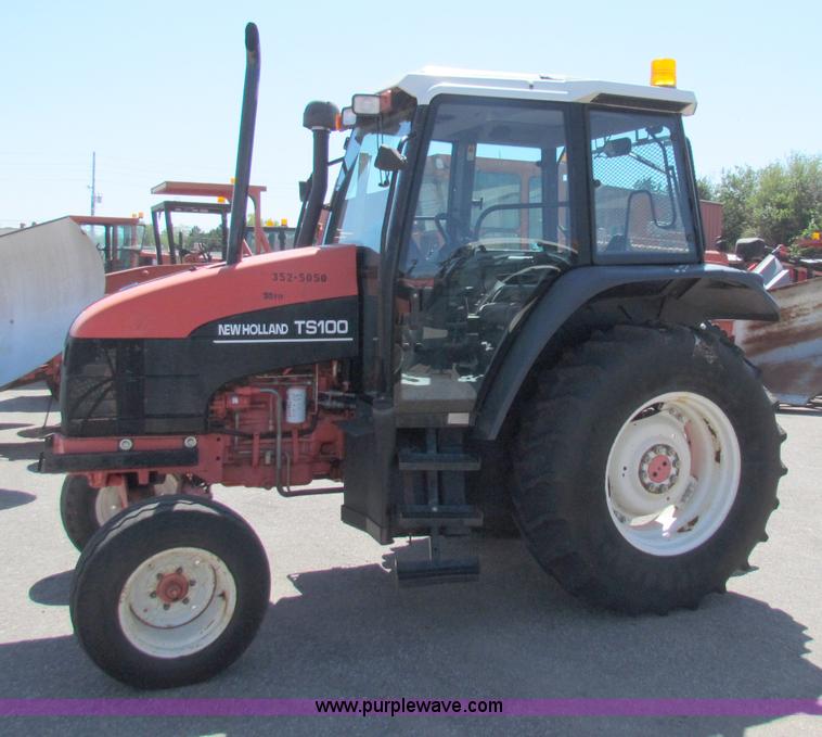 image for item G4775 2000 New Holland TS100 tractor