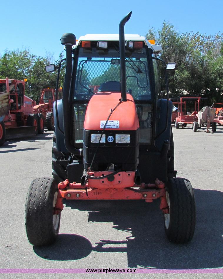 image for item G4775 2000 New Holland TS100 tractor