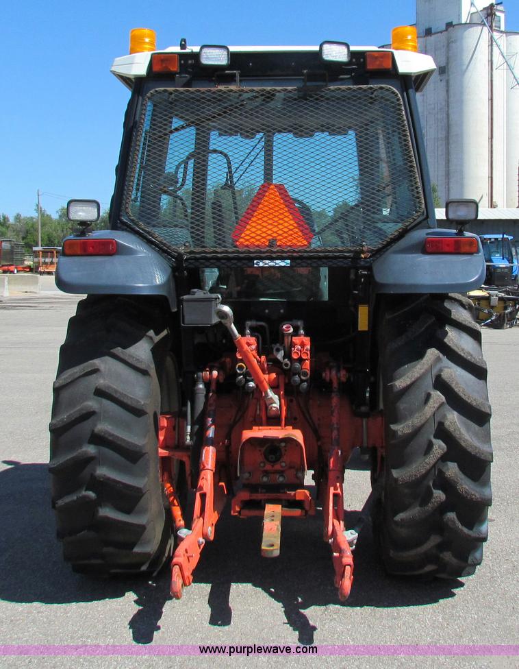 image for item G4775 2000 New Holland TS100 tractor