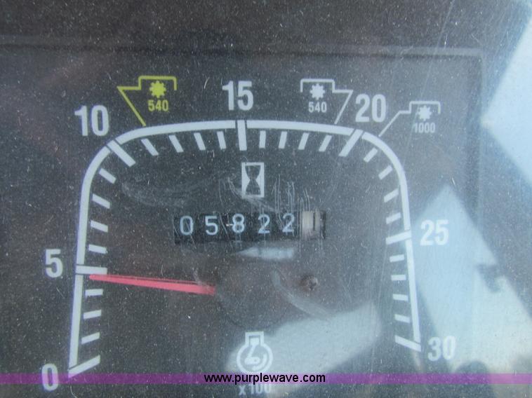 image for item G4775 2000 New Holland TS100 tractor