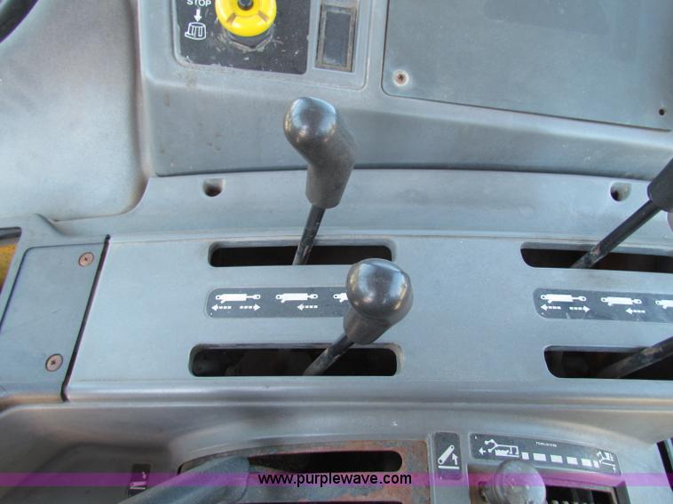 image for item G4777 1996 New Holland 6640SL tractor