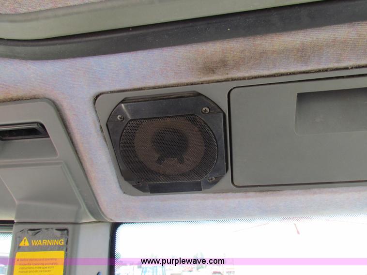 image for item G4777 1996 New Holland 6640SL tractor