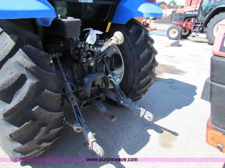 image for item G4778 2001 New Holland TS100 tractor