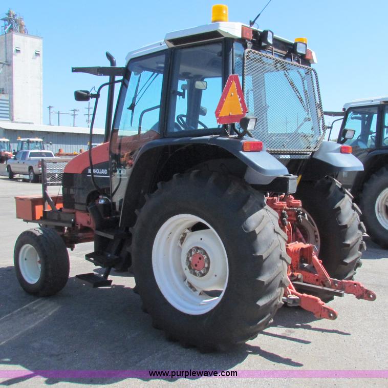image for item G4780 2000 New Holland TS100 tractor