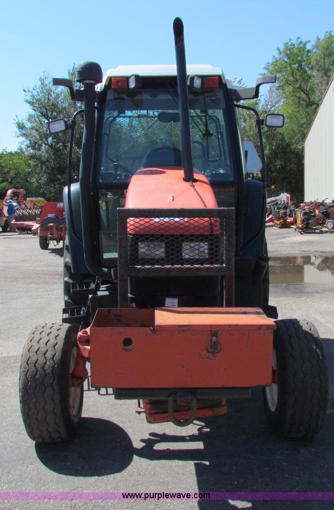 image for item G4780 2000 New Holland TS100 tractor