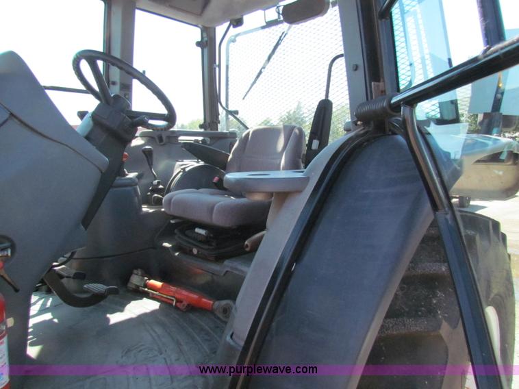 image for item G4780 2000 New Holland TS100 tractor