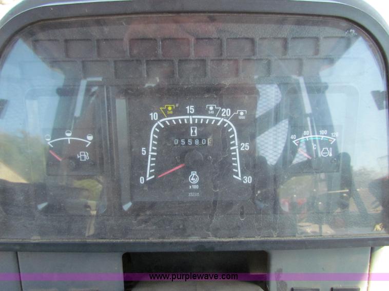 image for item G4781 1996 New Holland 6640SL tractor