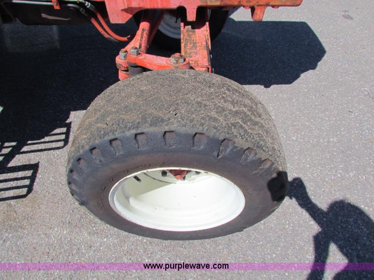 image for item G4781 1996 New Holland 6640SL tractor