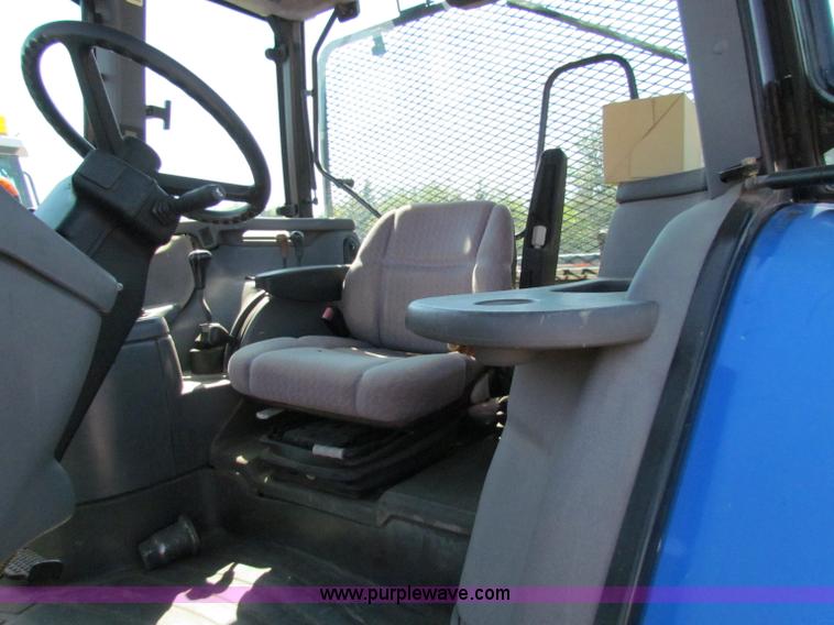 image for item G4784 2002 New Holland TS100 tractor