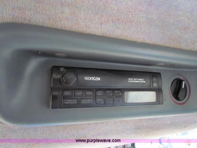 image for item G4784 2002 New Holland TS100 tractor