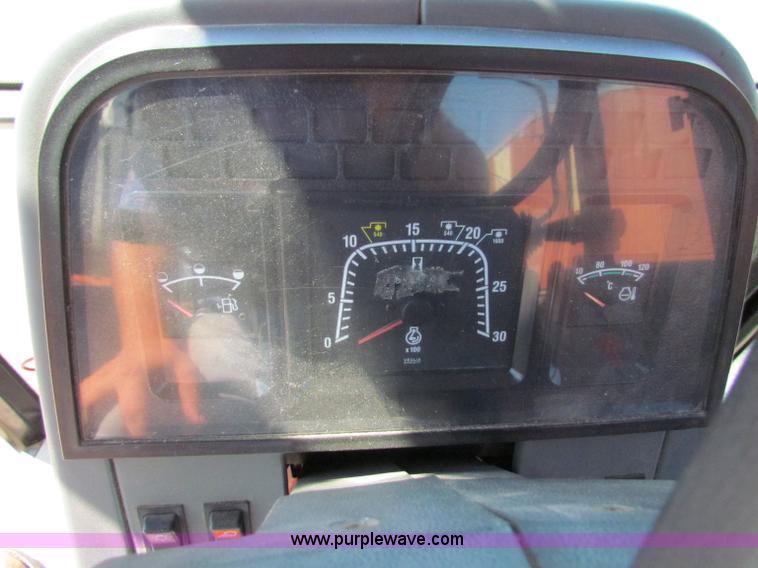 image for item G4786 1998 New Holland 6640SL tractor