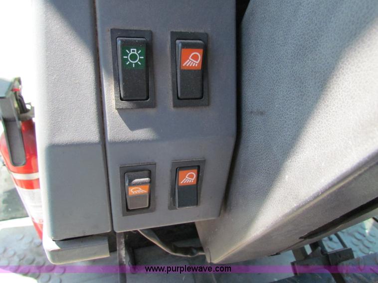 image for item G4786 1998 New Holland 6640SL tractor