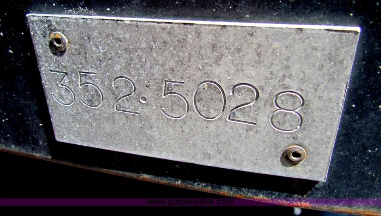 image for item G4786 1998 New Holland 6640SL tractor