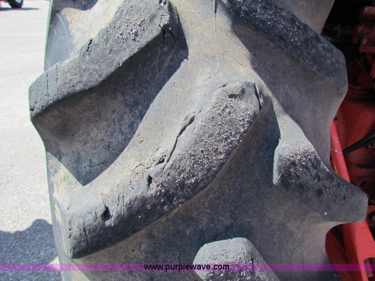 image for item G4786 1998 New Holland 6640SL tractor