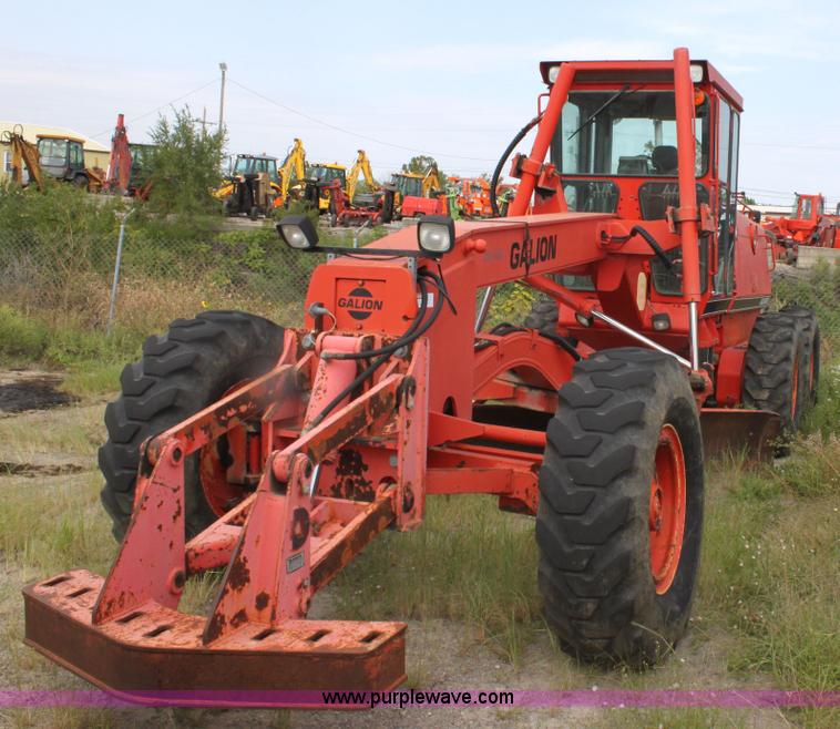 image for item G4790 1997 Galion 830B motor grader