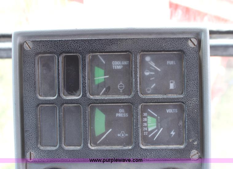 image for item G4790 1997 Galion 830B motor grader