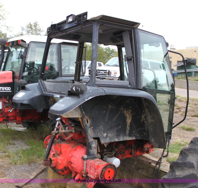 image for item G4793 1999 New Holland TS100 tractor