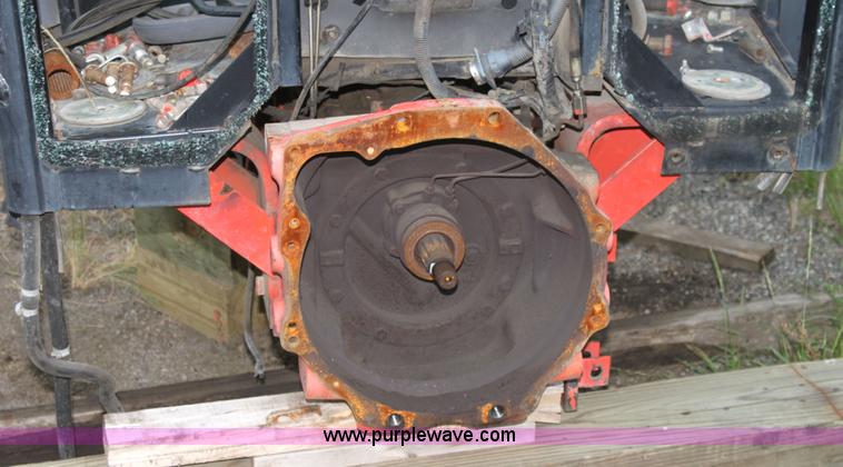 image for item G4793 1999 New Holland TS100 tractor