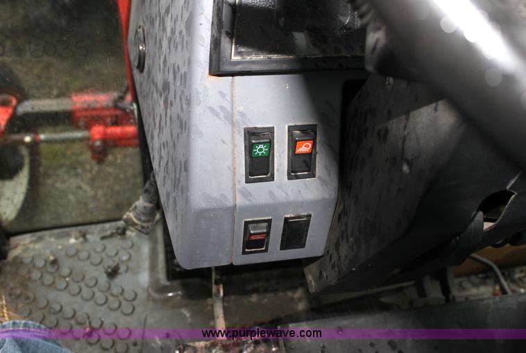 image for item G4795 1996 New Holland 6640SL tractor