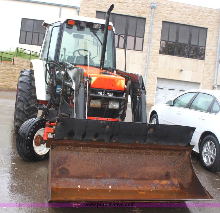 image for item G4813 1996 New Holland 6640SL tractor