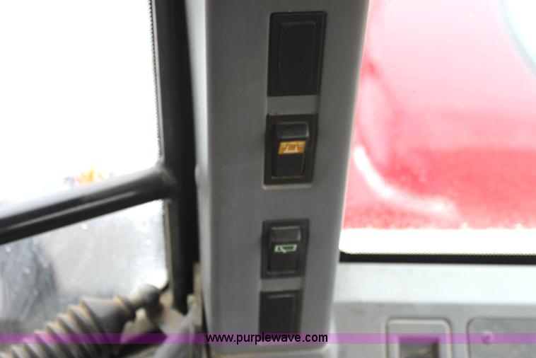 image for item G4813 1996 New Holland 6640SL tractor