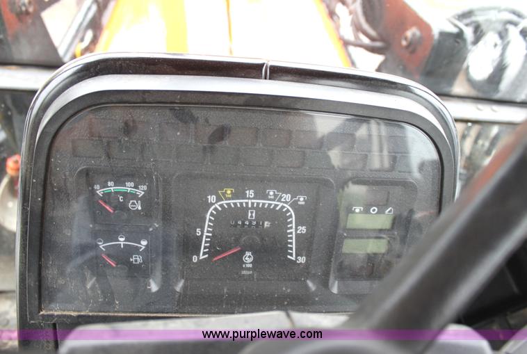 image for item G4813 1996 New Holland 6640SL tractor