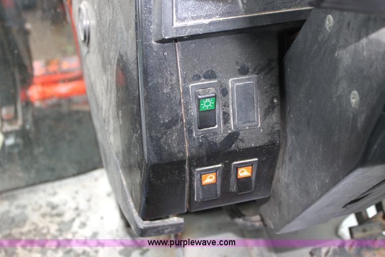 image for item G4813 1996 New Holland 6640SL tractor