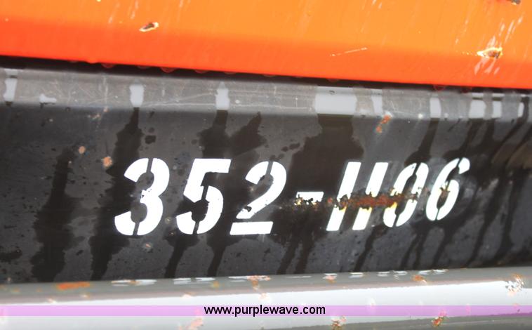 image for item G4813 1996 New Holland 6640SL tractor