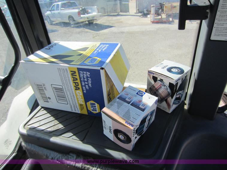 image for item G4815 1997 New Holland 6640SL tractor