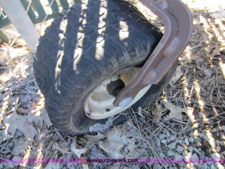 image for item G4822 2004 Grasshopper 722-D2 lawn mower