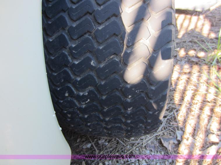 image for item G4822 2004 Grasshopper 722-D2 lawn mower