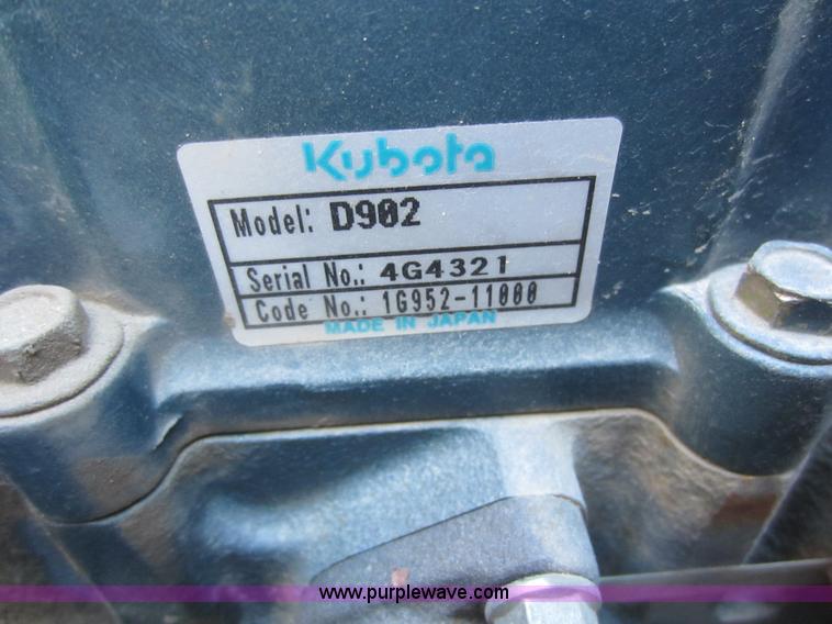 image for item G4822 2004 Grasshopper 722-D2 lawn mower