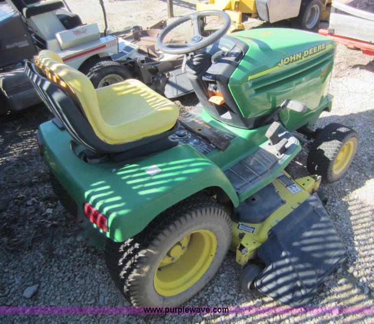image for item G4823 2001 John Deere 325 lawn mower
