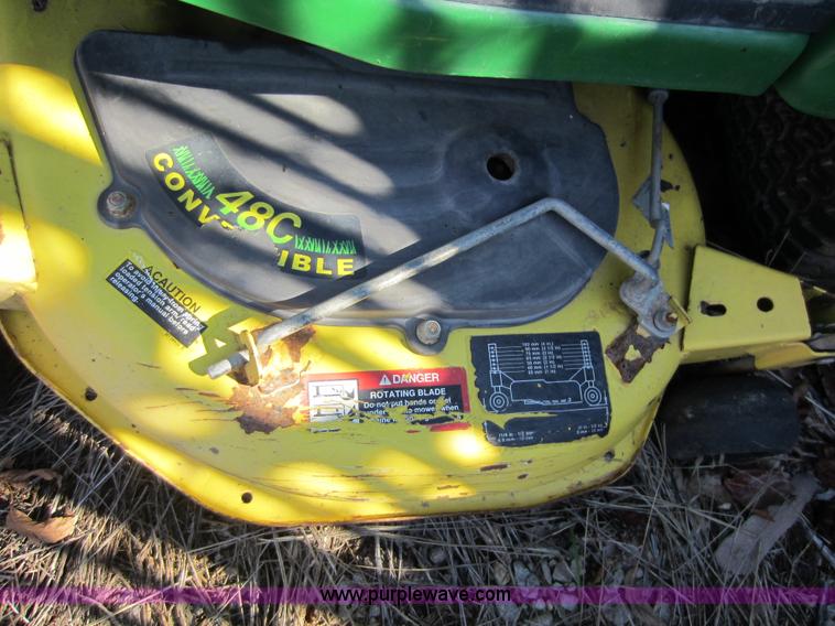 image for item G4823 2001 John Deere 325 lawn mower