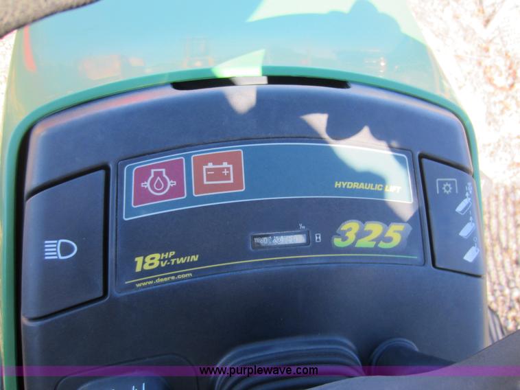 image for item G4823 2001 John Deere 325 lawn mower