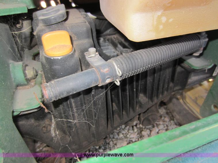 image for item G4823 2001 John Deere 325 lawn mower