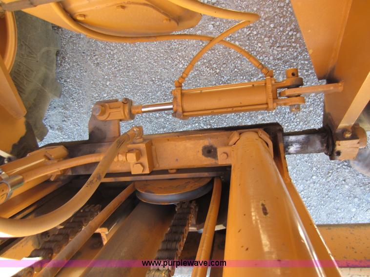 image for item G4824 1995 Case 586E forklift