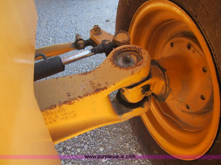 image for item G4824 1995 Case 586E forklift