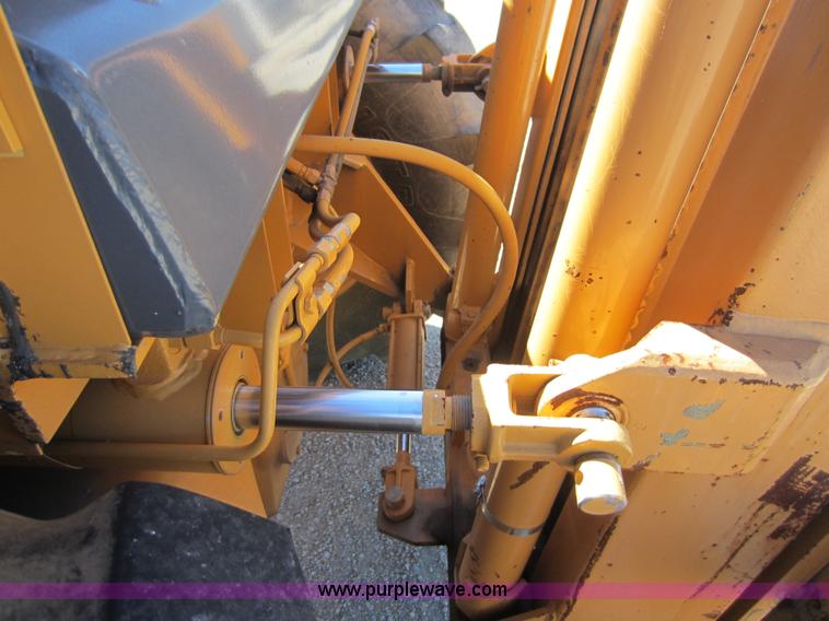 image for item G4824 1995 Case 586E forklift